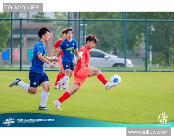 激情四溢的绿茵场上精彩绝伦的足球赛让人热血沸腾的瞬间回顾