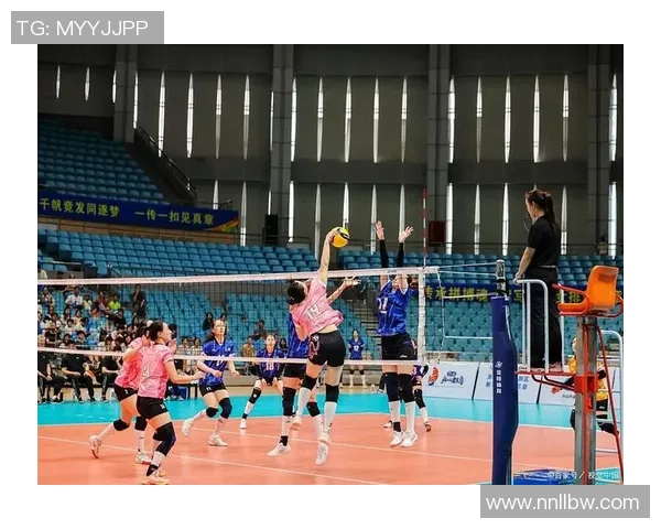 深入分析成都排球队独特的节奏打法与战术运用