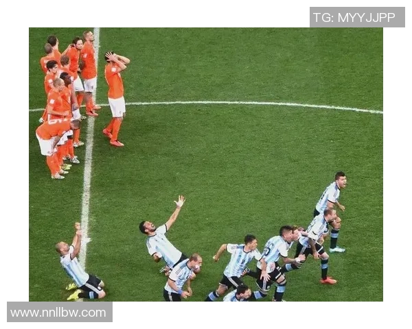 足球员站法的技巧与策略解析助你提升场上表现与比赛胜率