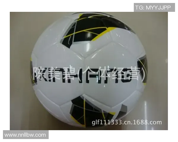 足球漏气点解析与解决方案探讨提升比赛质量与观赏性 足球漏气点解析与解决方案探讨提升比赛质量与观赏性